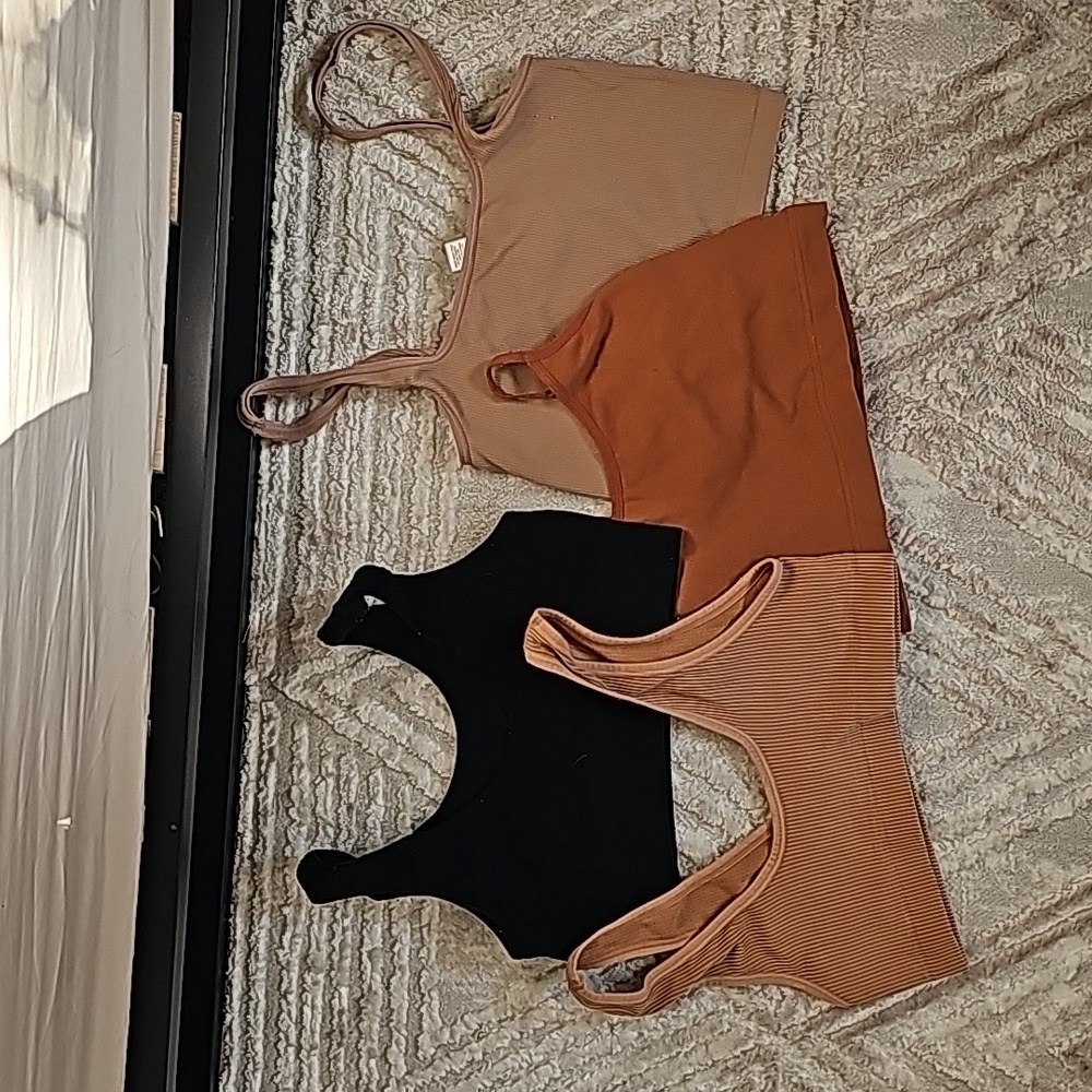 Seamless Crop Tops Bundle